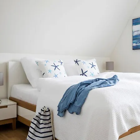 Haus Am Bodden Mit Sauna Fuhlendorf (Mecklenburg-Vorpommern)